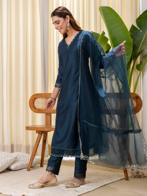 VP 9805 T Elegant Teal Silk Blend Embroidered Kurta Set with Dupatta
